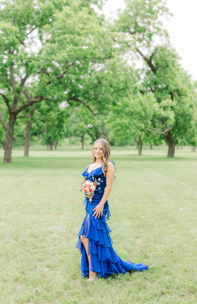 prom dress poses prom picture poses jaclyn may photography liberty hill photographer Prom photo tips prom picture tips prom poses best prom poses candid prom poses